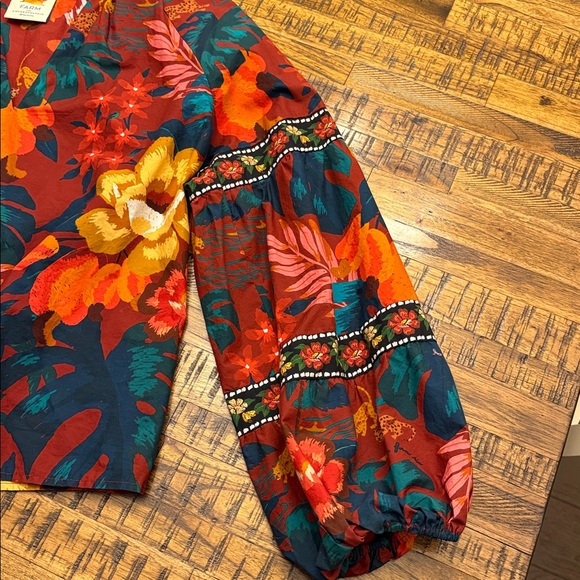 Anthropologie FARM Rio V-Neck Floral Blouse Woman's Small - Picture 10 of 14